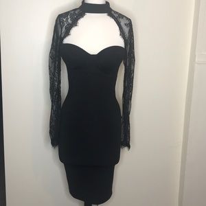 Sexy lace dress with zipper back